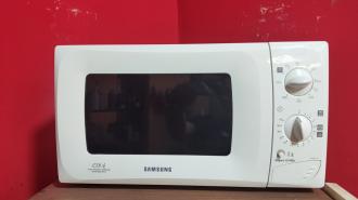 микроволновая печь Samsung б/у код Х0354