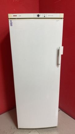 холодильник Bosch  бу код 25563