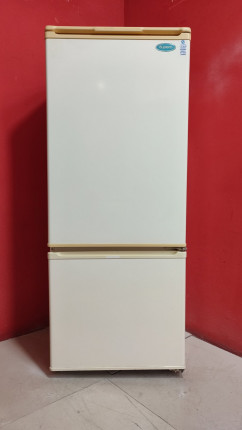холодильник  Бирюса 18 б/у код 25527